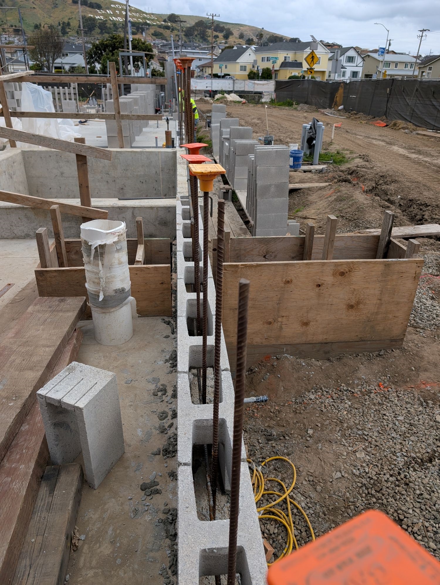 pool construction rebar