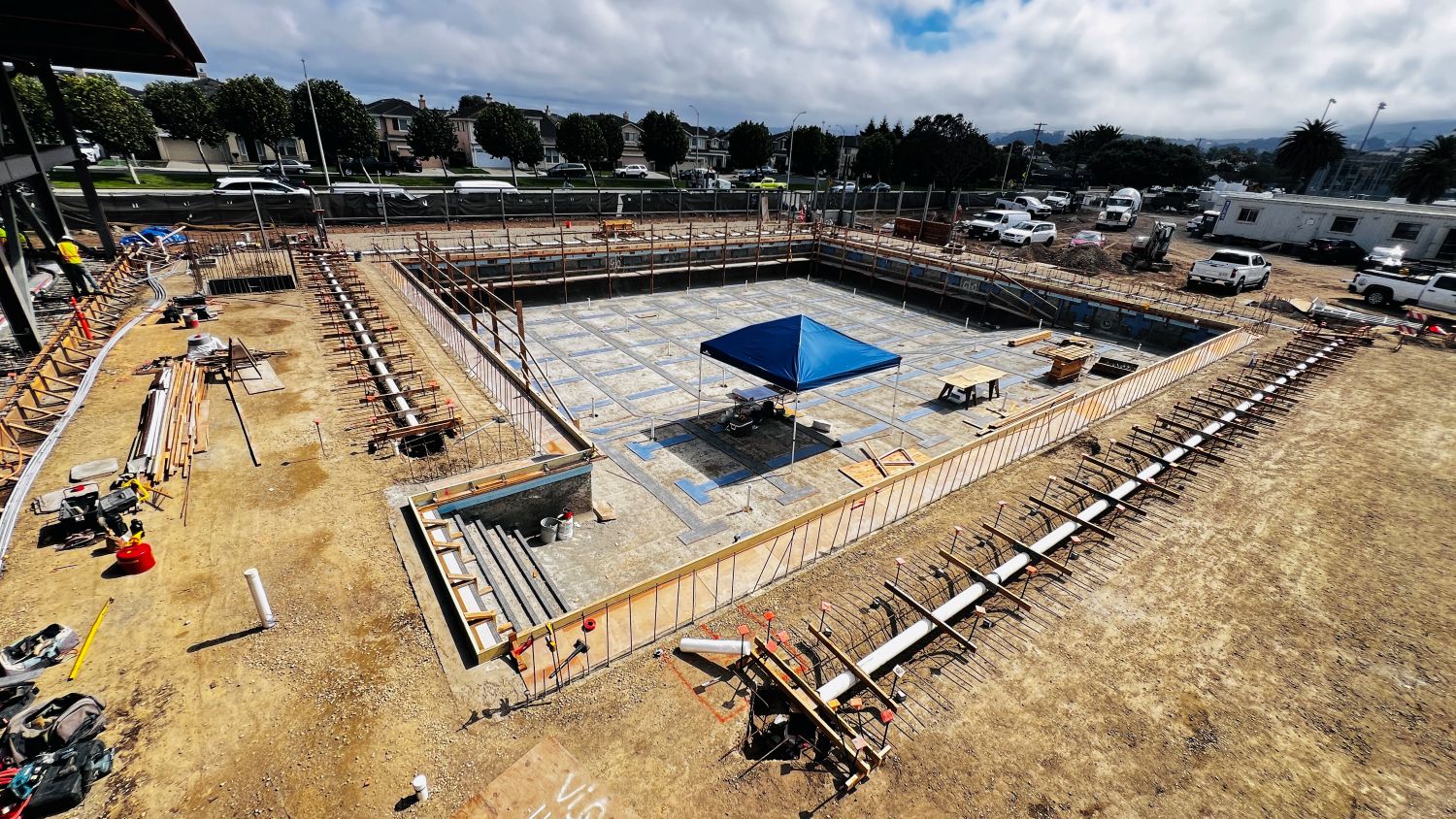 outdoor pool construction